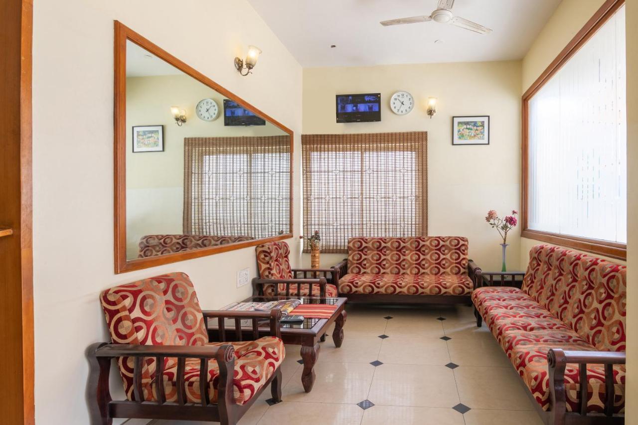 Hotel Oyo 10478 Raj Residency Bangalore Exterior foto