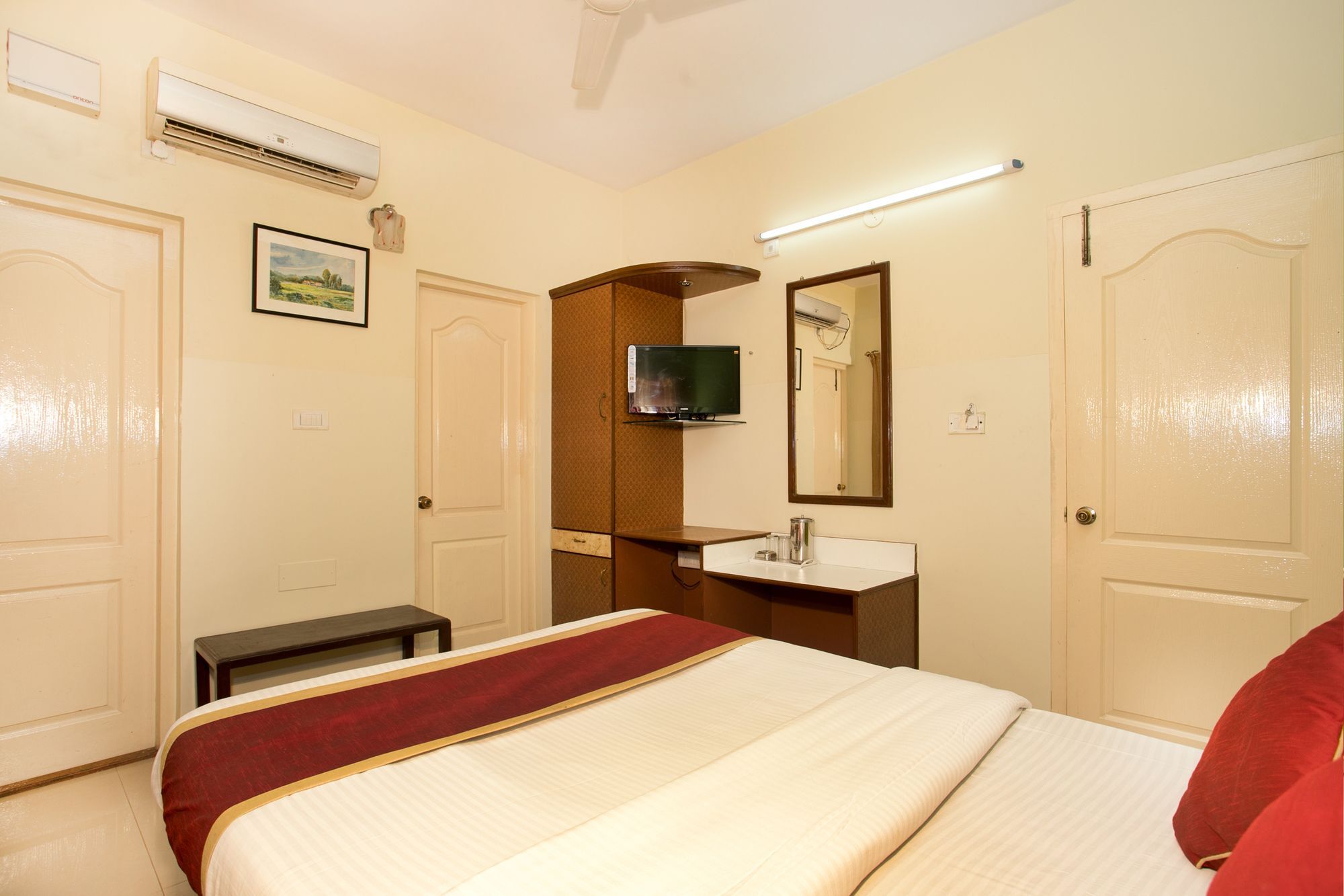 Hotel Oyo 10478 Raj Residency Bangalore Exterior foto