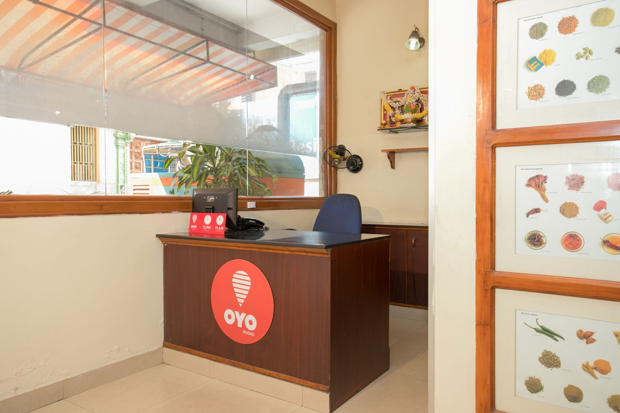 Hotel Oyo 10478 Raj Residency Bangalore Exterior foto