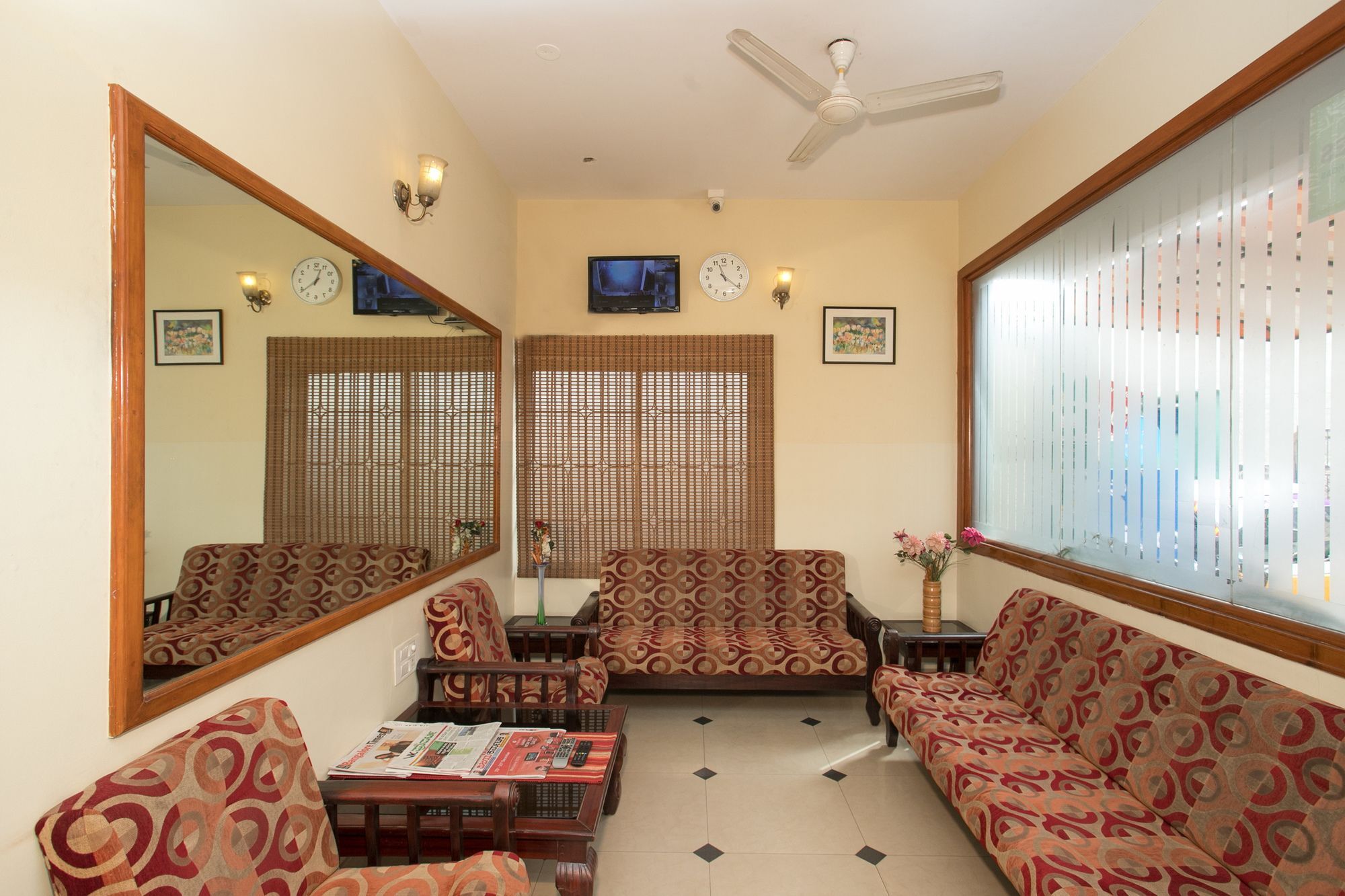 Hotel Oyo 10478 Raj Residency Bangalore Exterior foto